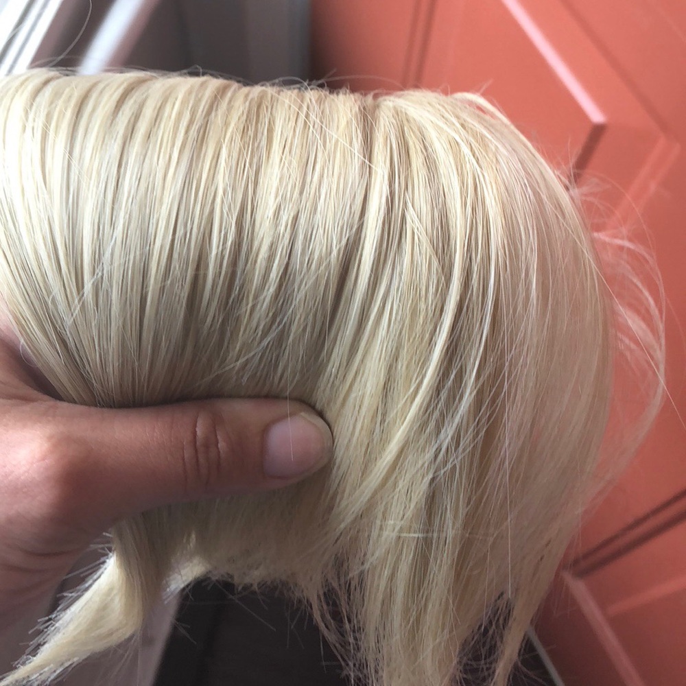 Blonde clip in extensions
